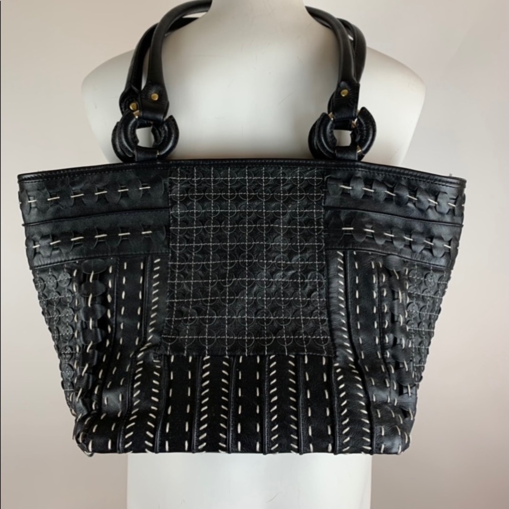Clever Carriage Company Leather Purse